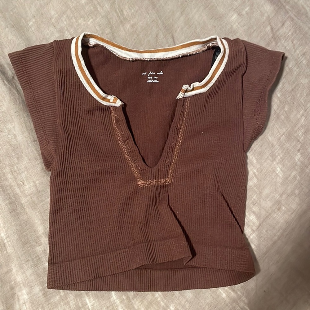 Urban outfitters “go for gold” seamless crop top — brown, white